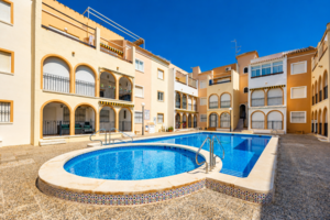 2 slaapkamers Bungalow te koop in Torrevieja
