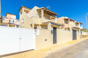 3 bedroom Townhouse for sale in Orihuela Costa