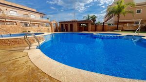 3 bedroom Apartment for sale in Los Dolses