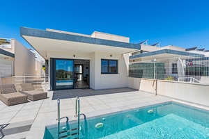 5 bedroom Villa for sale in San Miguel de Salinas