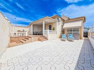 2 slaapkamers Villa te koop in Torrevieja