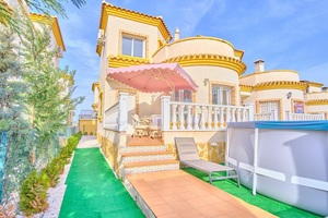 3 bedroom Villa for sale in Los Montesinos