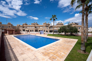 3 bedroom Townhouse for sale in Gran Alacant