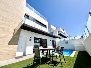 2 slaapkamers Villa te koop in Villamartin