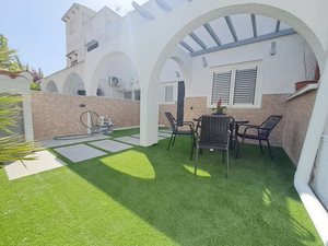 3 slaapkamers Geschakelde woning te koop in Torrevieja