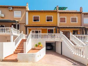 3 bedroom Townhouse for sale in Torrevieja