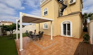 4 slaapkamers Villa te koop in Torrevieja