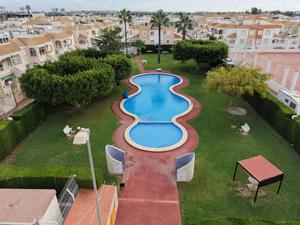 2 bedroom Bungalow for sale in Torrevieja