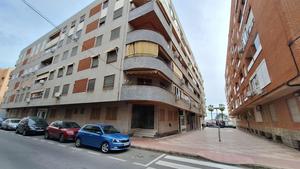 3 bedroom Apartment for sale in Torrevieja