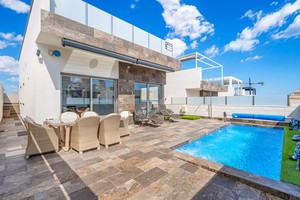 4 bedroom Villa for sale in Orihuela Costa