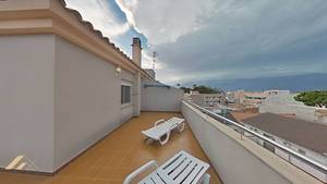3 bedroom Apartment for sale in Lo Pagan