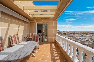 3 bedroom Apartment for sale in Punta Prima