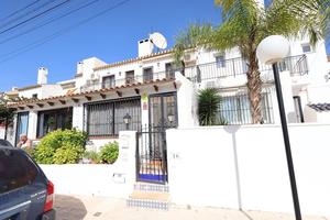 3 bedroom Townhouse for sale in San Miguel de Salinas