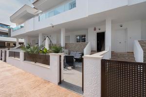 3 bedroom Duplex for sale in Los Balcones
