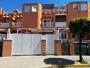 3 bedroom Townhouse for sale in Torrevieja