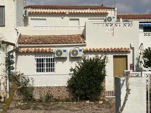 3 bedroom Townhouse for sale in Torrevieja