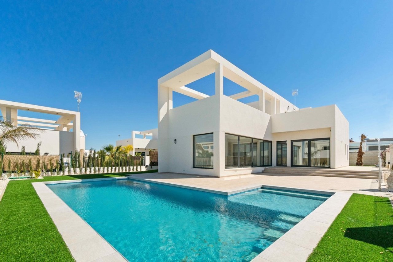 3 bedroom Villa te koop in Benijofar