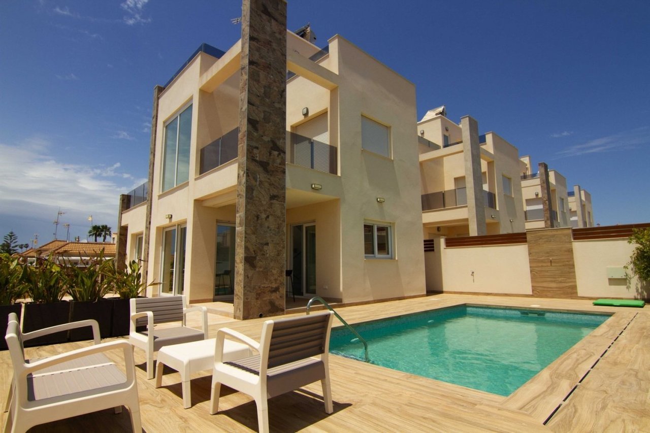 3 schlafzimmer Villa 
zum verkauf in Torrevieja