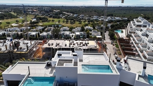 2 soverom Toppetasjen til salgs i Las Colinas Golf Resort