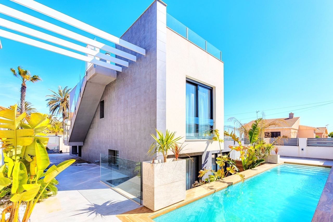 4 schlafzimmer Villa 
zum verkauf in La Mata
