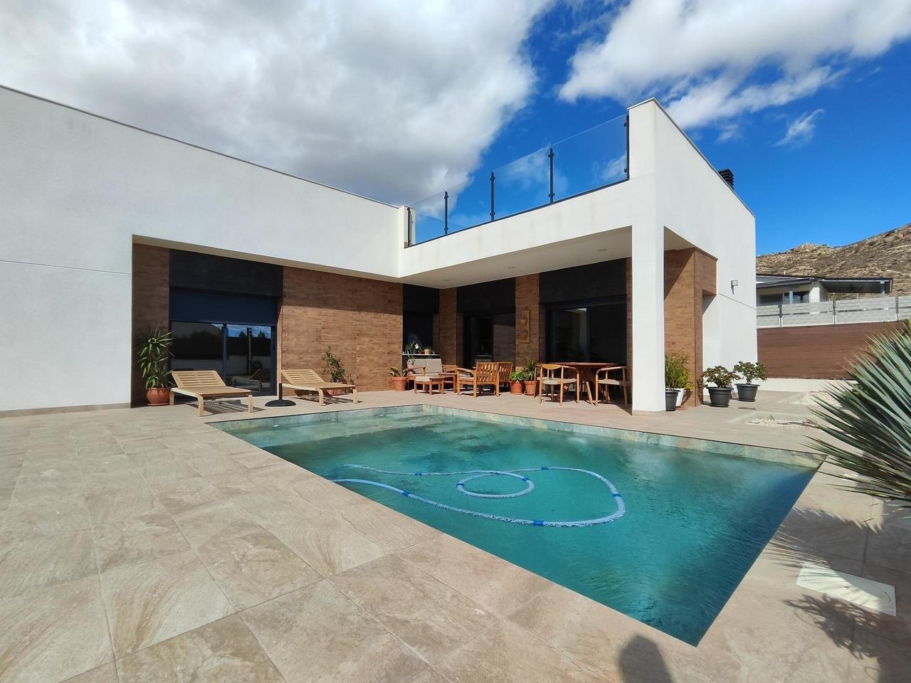 3 schlafzimmer Villa 
zum verkauf in Pinoso