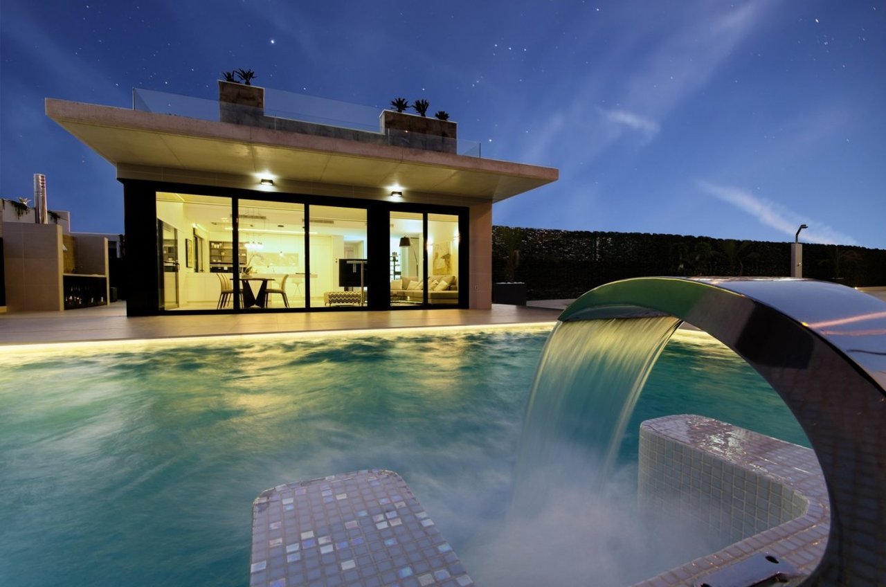 4 bedroom Villa for sale in Orihuela Costa