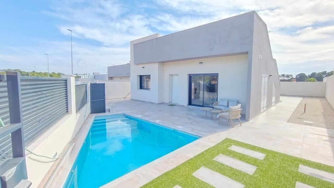 3 bedroom Villa for sale in Pilar de la Horadada
