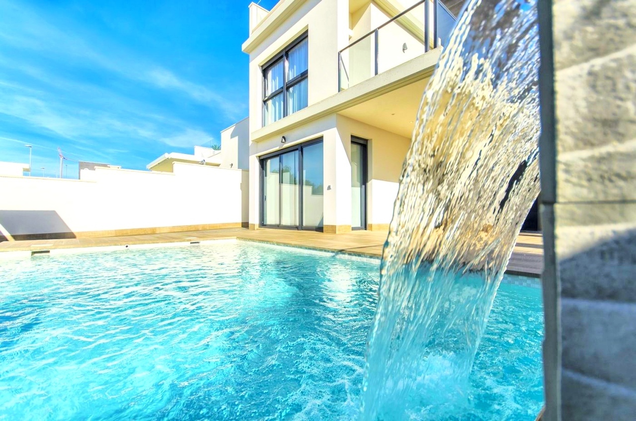 4 schlafzimmer Villa 
zum verkauf in San Miguel de Salinas