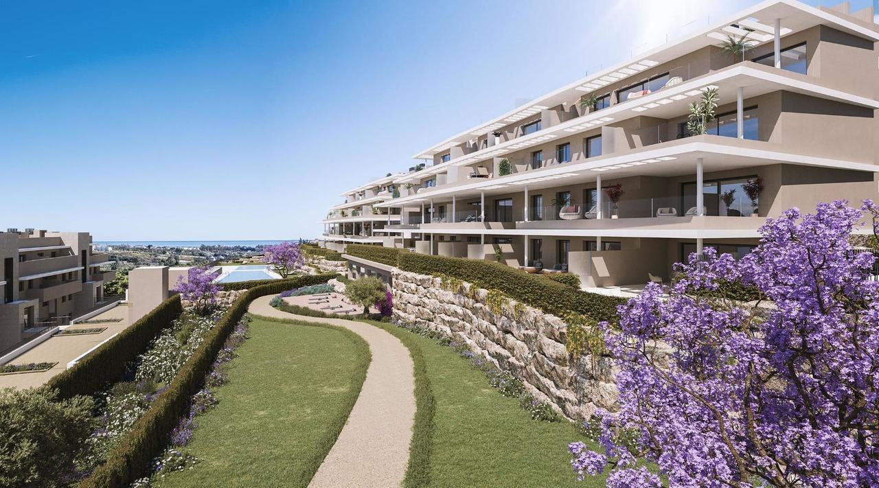 2 bedroom Apartment for sale in Estepona