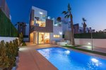 4 bedroom Villa for sale in Guardamar del Segura