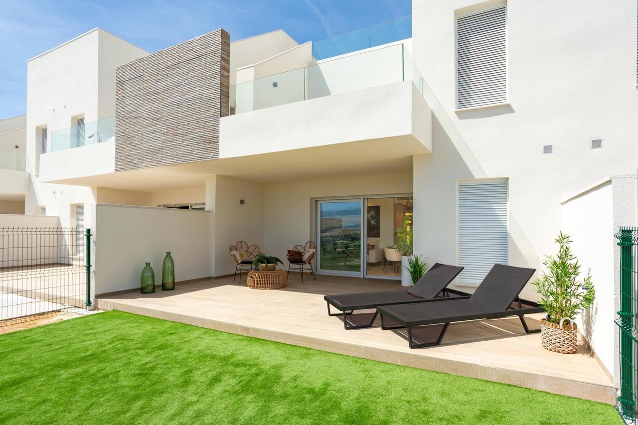 2 bedroom Bungalow for sale in Algorfa