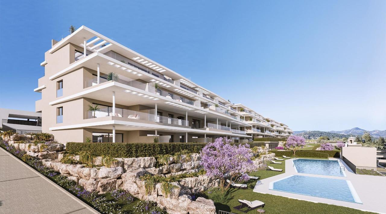3 bedroom Apartment for sale in Estepona