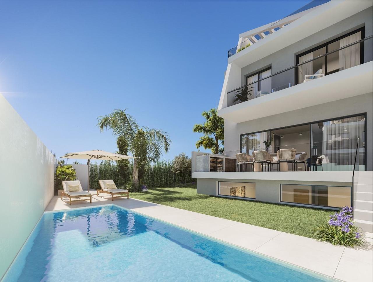 3 bedroom Villa for sale in Estepona