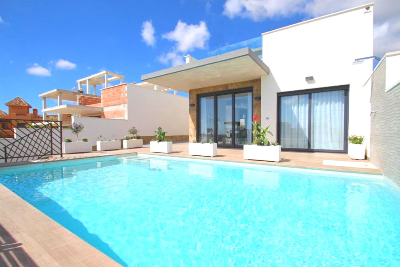 3 bedroom Villa for sale in Dehesa De Campoamor