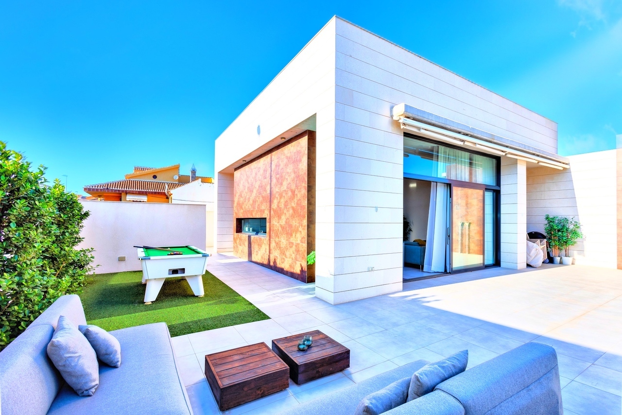 3 bedroom Villa for sale in Pilar de la Horadada