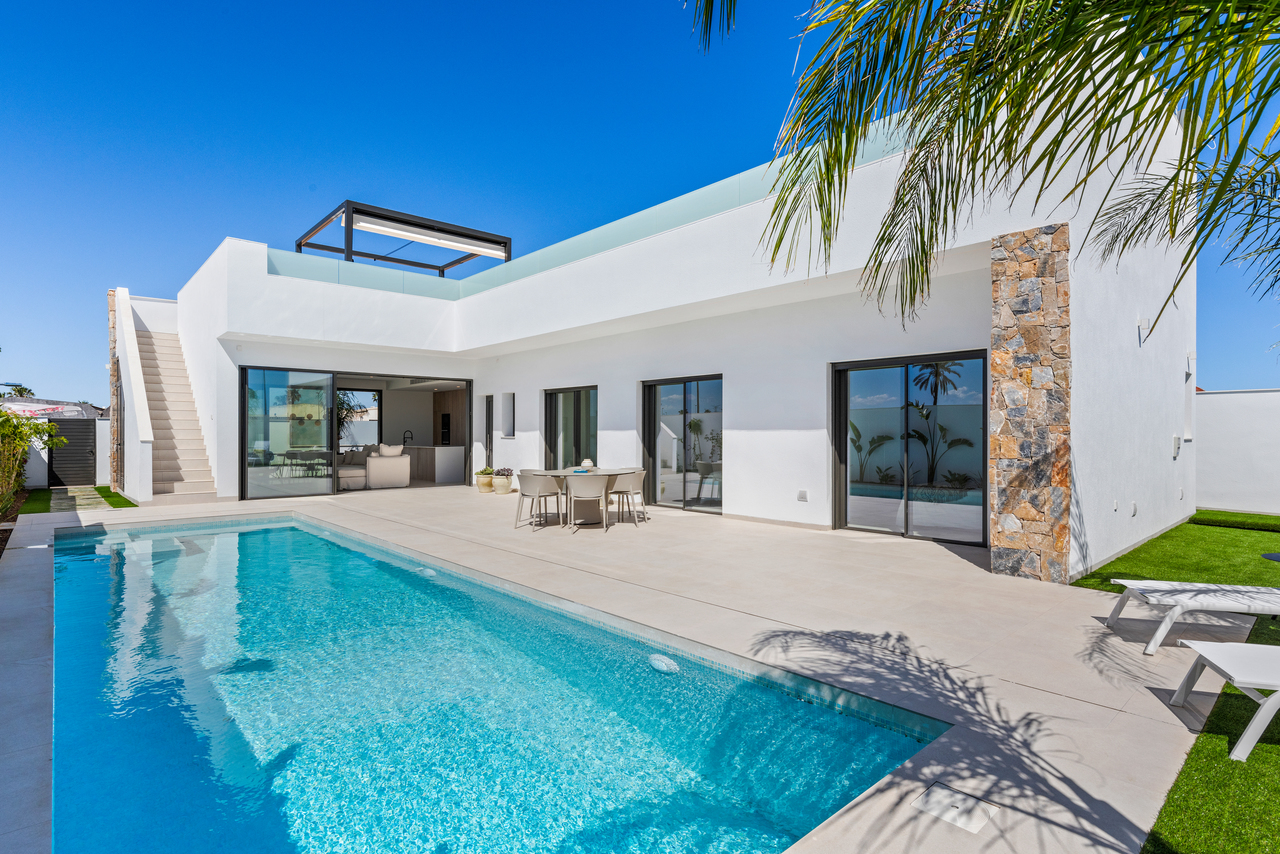 3 bedroom Villa for sale in Los Alcazares