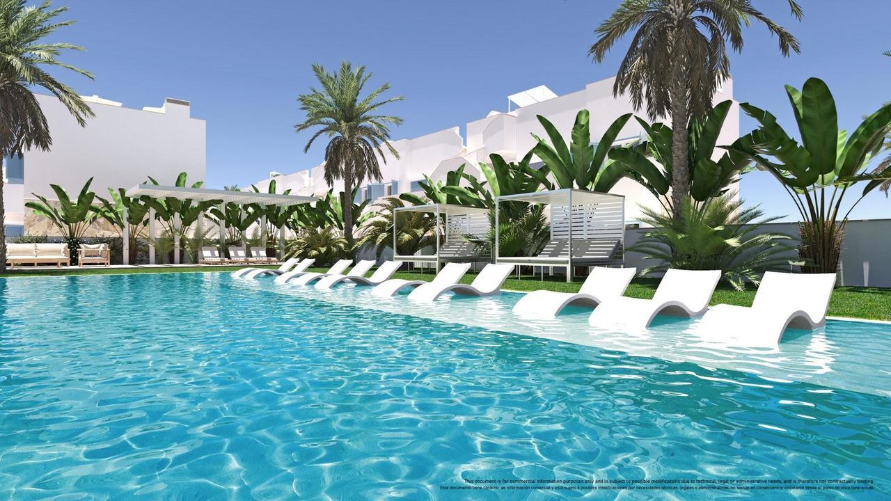 2 bedroom Bungalow for sale in Pilar de la Horadada