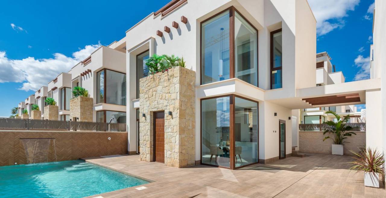 3 bedroom Villa for sale in Los Montesinos