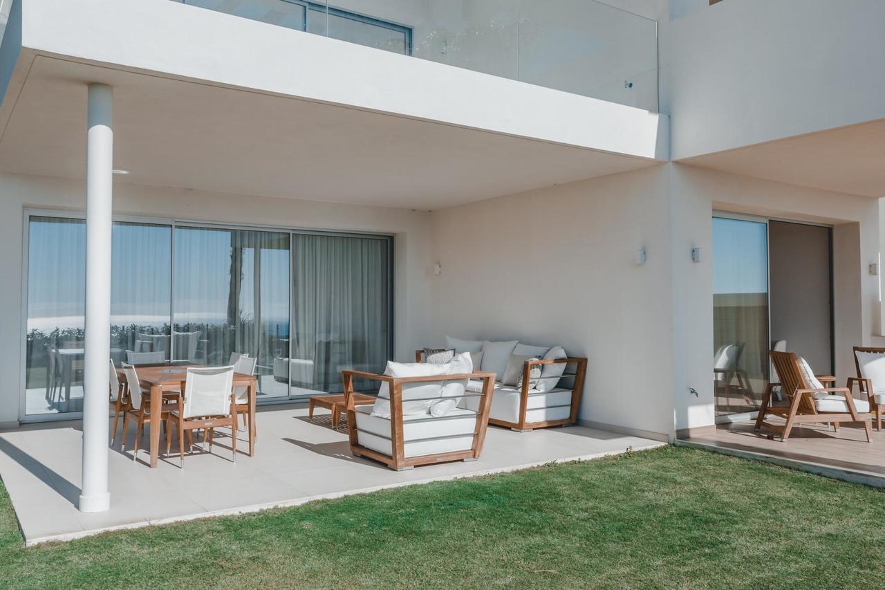 4 bedroom Apartment for sale in Benahavis