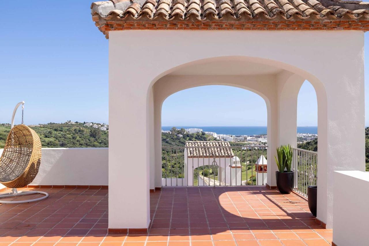 3 bedroom Villa for sale in Estepona