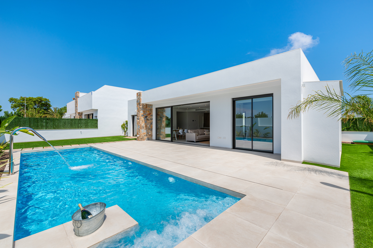3 bedroom Villa for sale in Lo Pagan