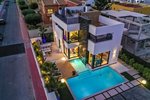 3 спальни Вилла для продажи в Torrevieja
