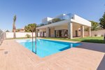 5 bedroom Villa for sale in Orihuela Costa