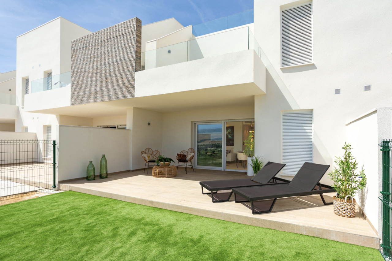2 bedroom Bungalow for sale in Algorfa