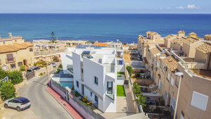 3 bedroom Villa for sale in Torrevieja