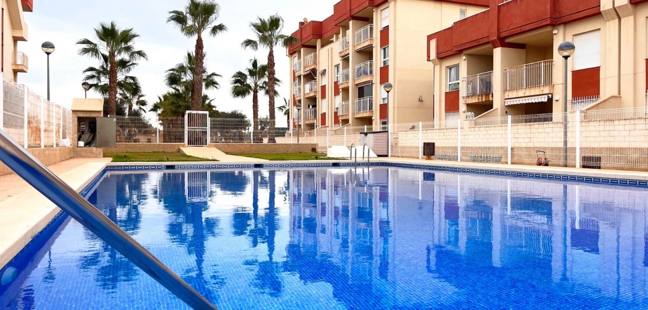 1 bedroom Apartamento se vende en Orihuela Costa