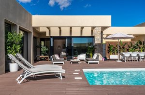 2 bedroom Villa for sale in Altaona Golf and Country Village