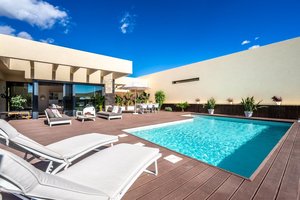 2 bedroom Villa for sale in Altaona Golf and Country Village