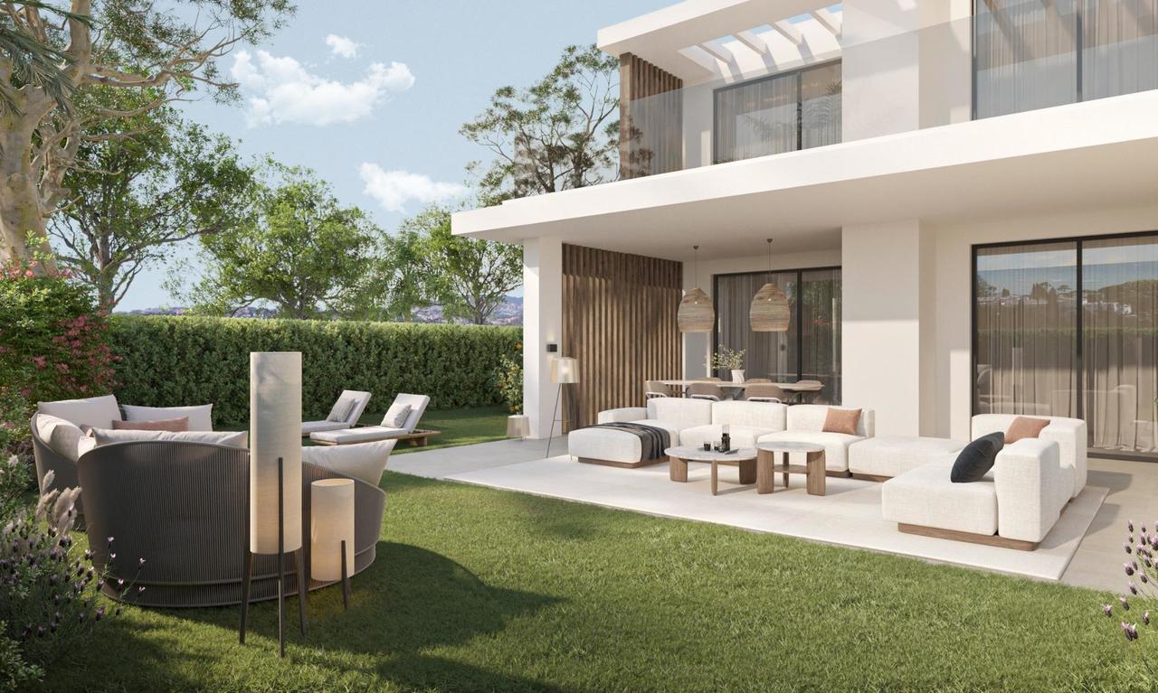 2 bedroom Apartment for sale in Estepona