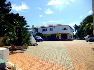 Comercial de 6 dormitorios en venta en Javea